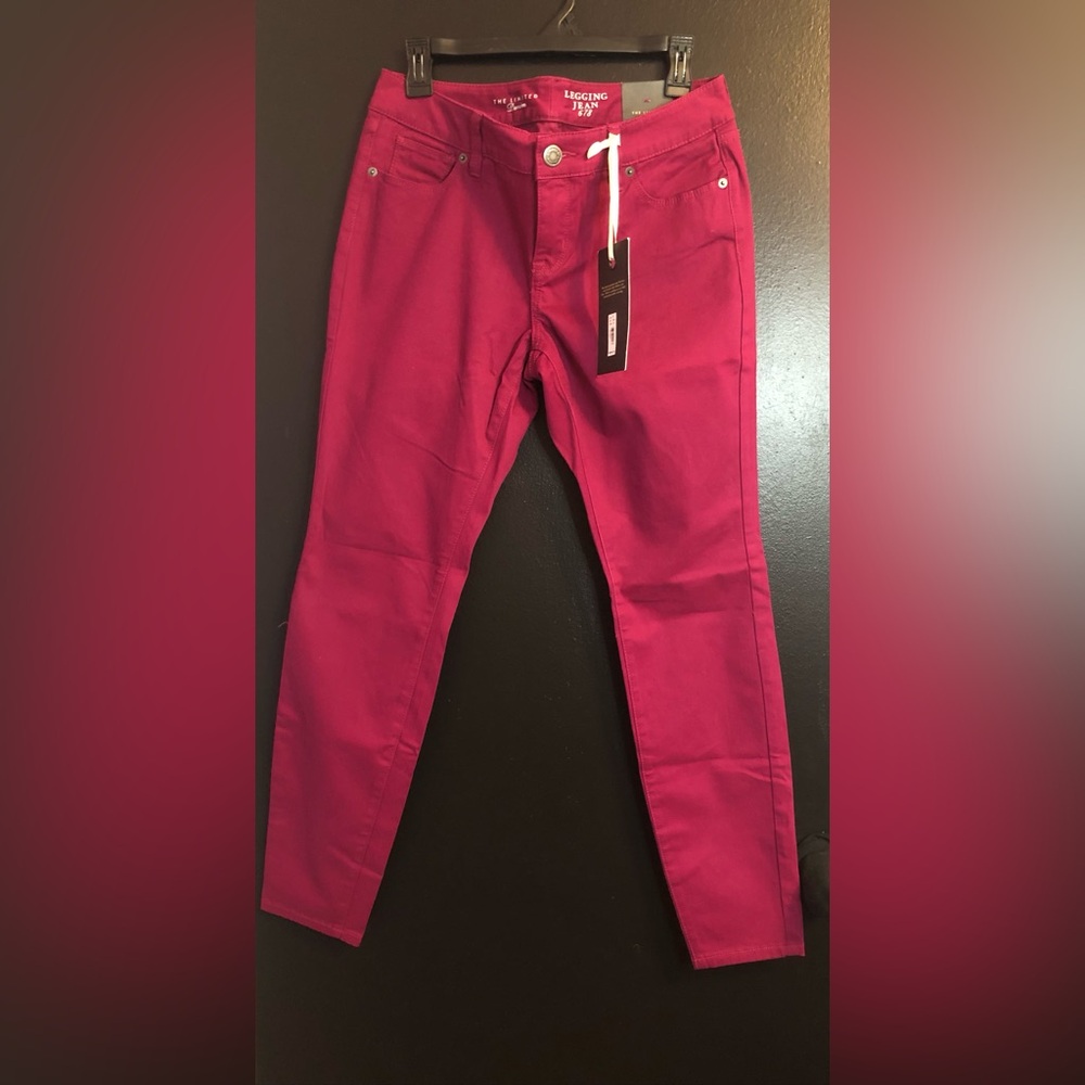 The Limited Raspberry Legging Jeans - Picture 2 of 5